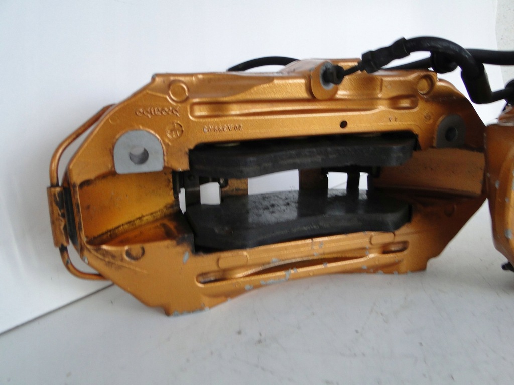 фото №11, Mercedes amg gt 190 sls 197 суппорт комплект суппорты передние 63 amg