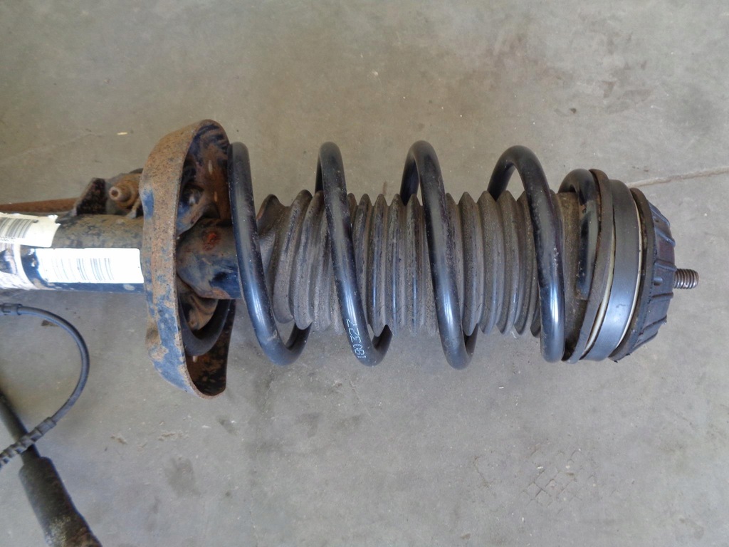 фото №3, Амортизационная стойка поворотный кулак alfa romeo mito 1.4 16v m-air правый