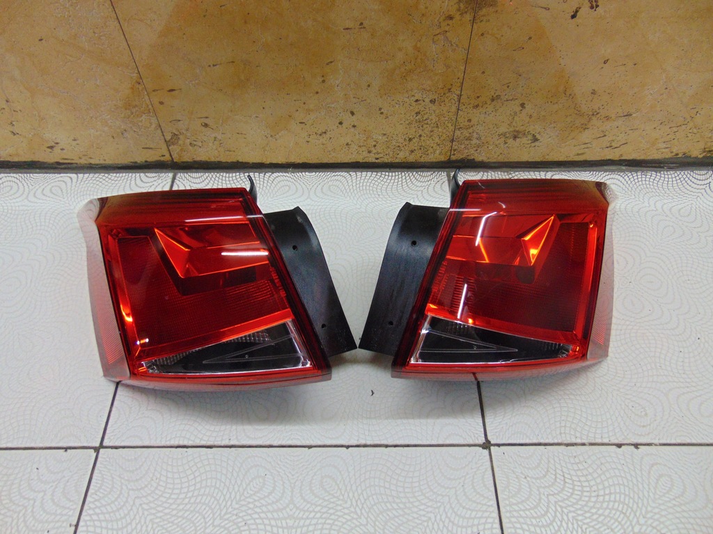 фото №1, Лампа задня задня права seat arona 6f9