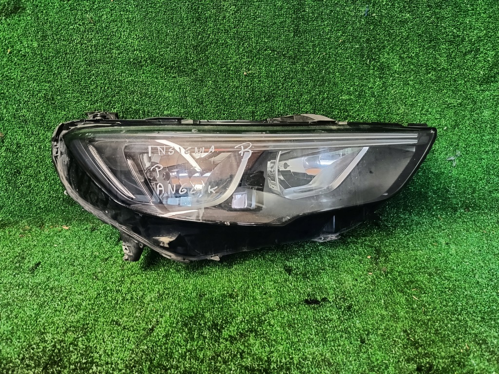 фото №1, Opel insignia b лампа права передня anglik