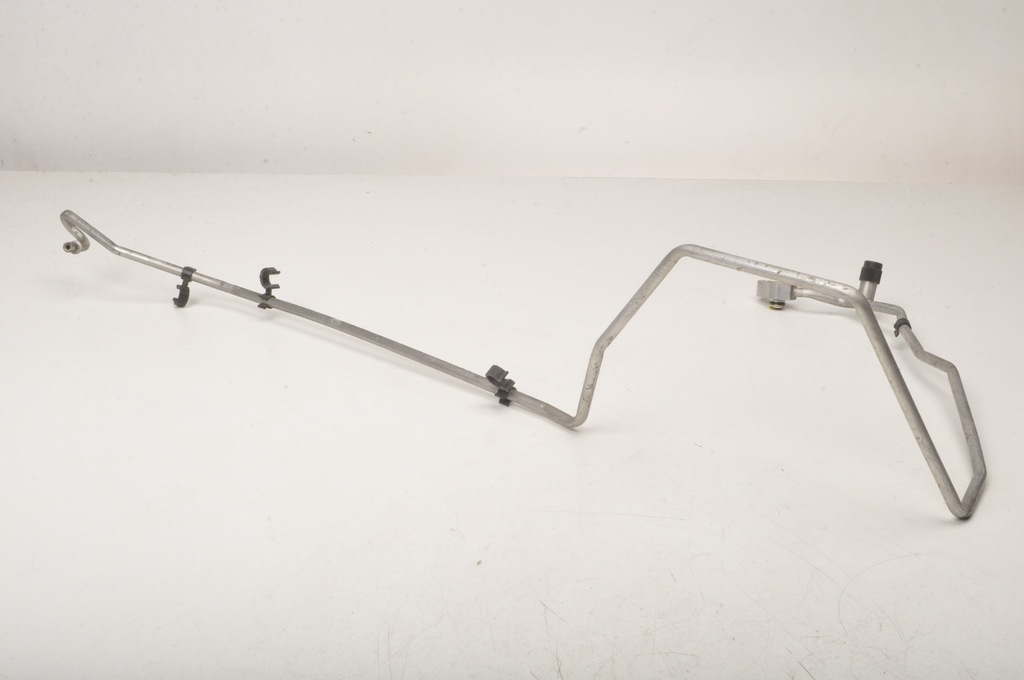 фото №1, Aston martin db9 6.0 шланг кондиционера