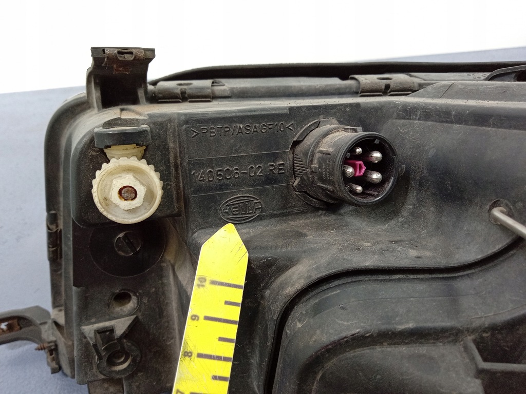 фото №5, Audi a6 c4 фара правый лампа eu 140506-02