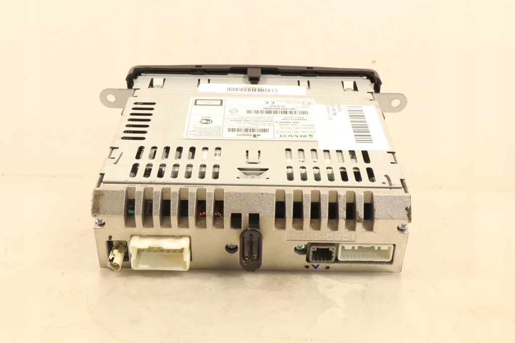 фото №3, Радио dacia logan ii 281155216r