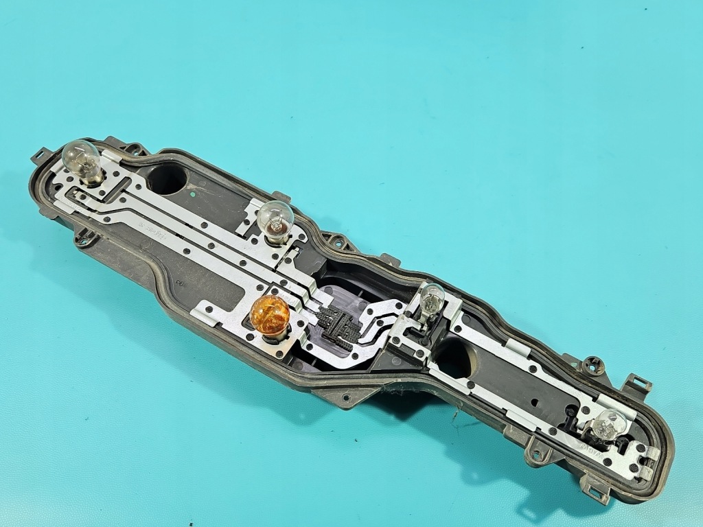 фото №8, Лампа задняя левая - citroen jumper 14- hb