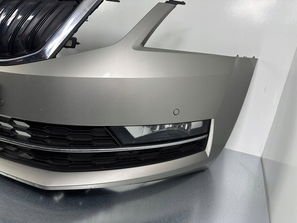 фото №16, Skoda octavia mk3 5e 2019 бампер передній 5e0807221n lf8h