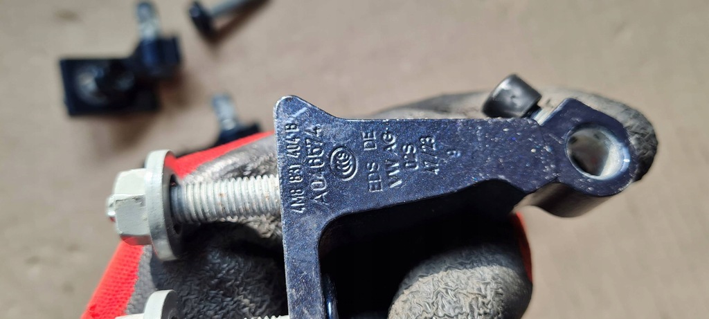 фото №13, Sq8 4m rsq8 q8 петля петли дверь правый правое перед передние комплект lj5l