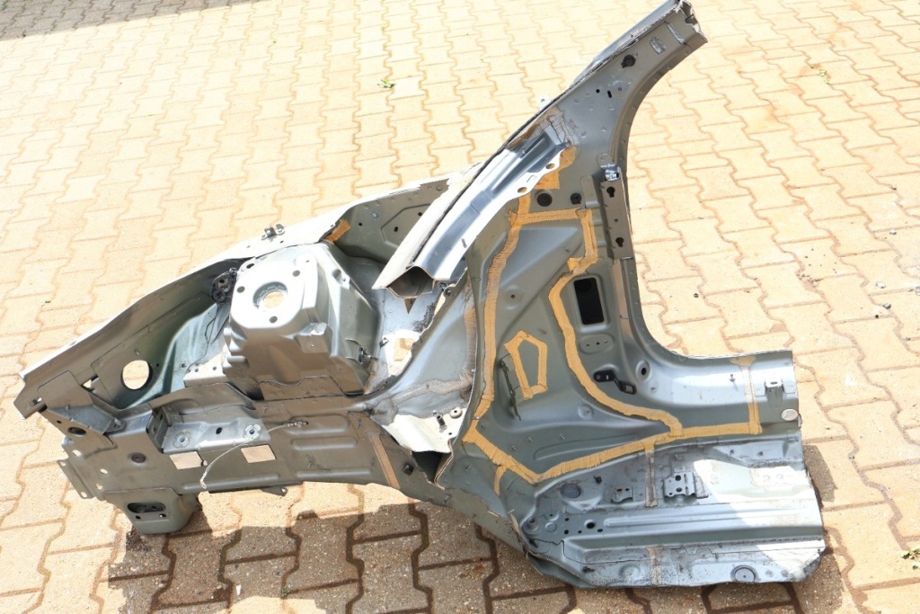 фото №4, Volvo xc60 ii четверть правая перед 714