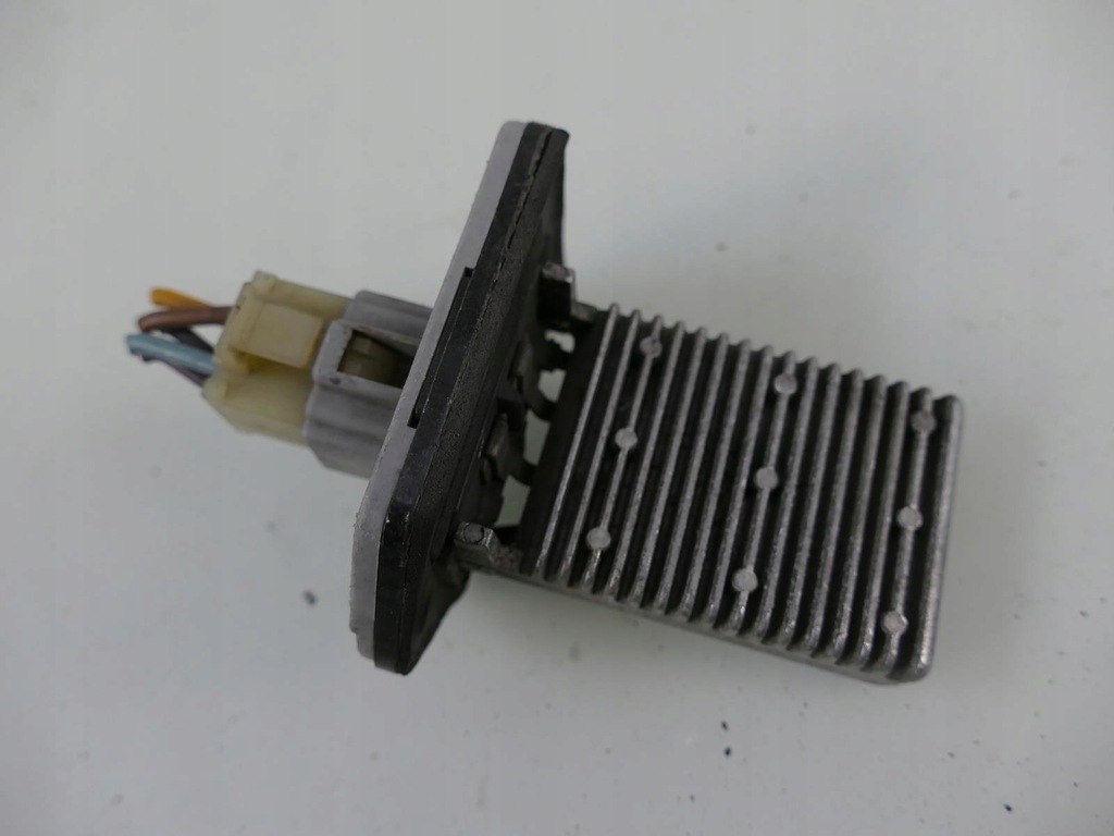 фото №1, Daewoo leganza резистор вентилятор резистор резистор