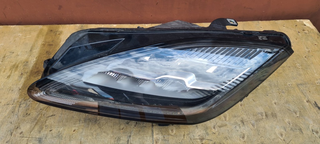 Фара ліве full led jaguar e-pace Ціна