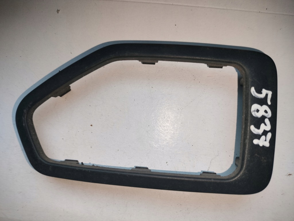 фото №1, Рамка ручка внутрішньої peugeot 306