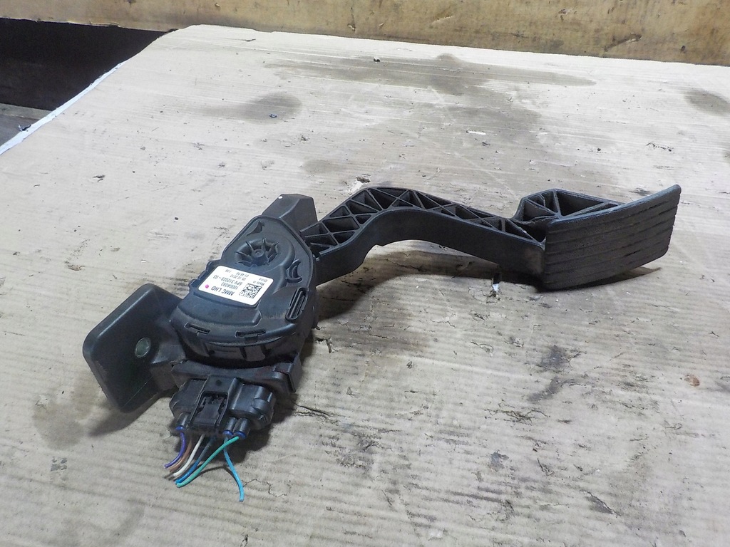 фото №6, Space star 1.0 педаль потенциометр газа