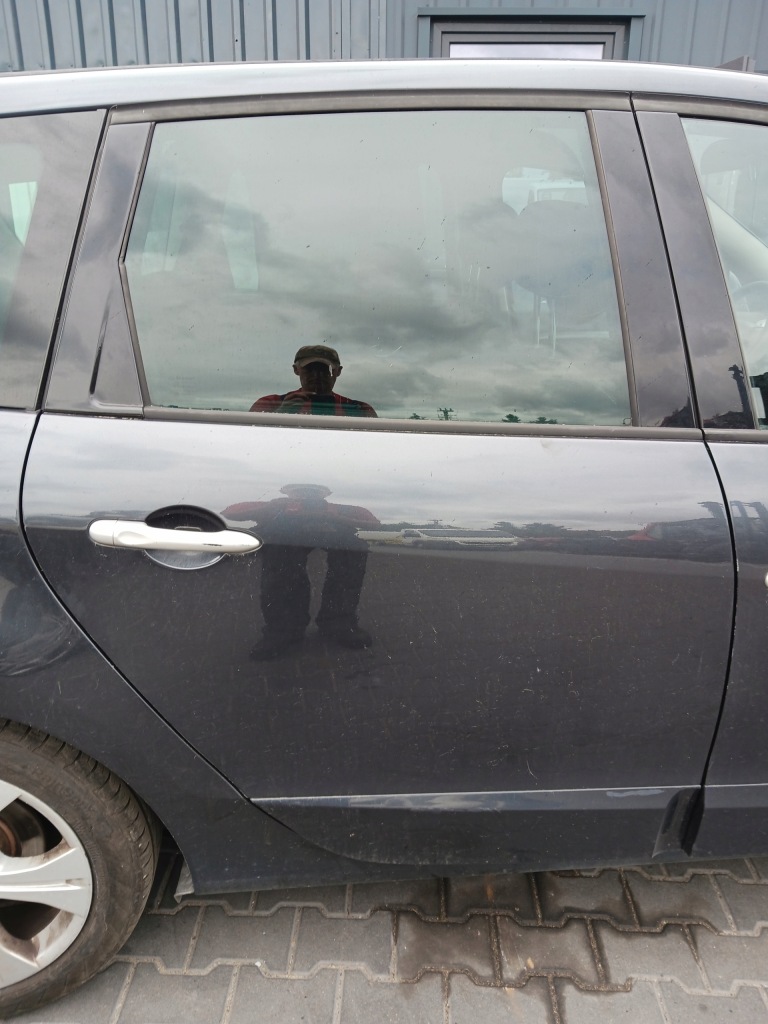 фото №1, Двері правий задня renault scenic iii 3 teb66 2010 rok