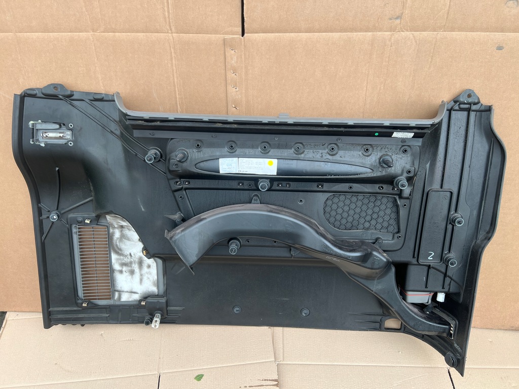 фото №8, Обшивка обивка правый задняя шторка 7h5868716 vw t5 multivan