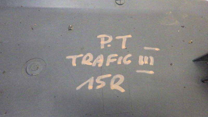 Накладка подкрылок правая  задний trafic 3 vivaro b talento 788b26631r 93867920 с Разборки