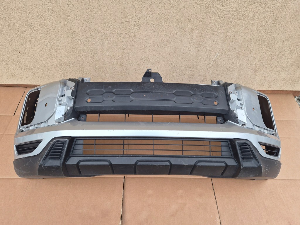 Купить Бампер перед mitsubishi asx рестайлинг  оригинал нет клеёный