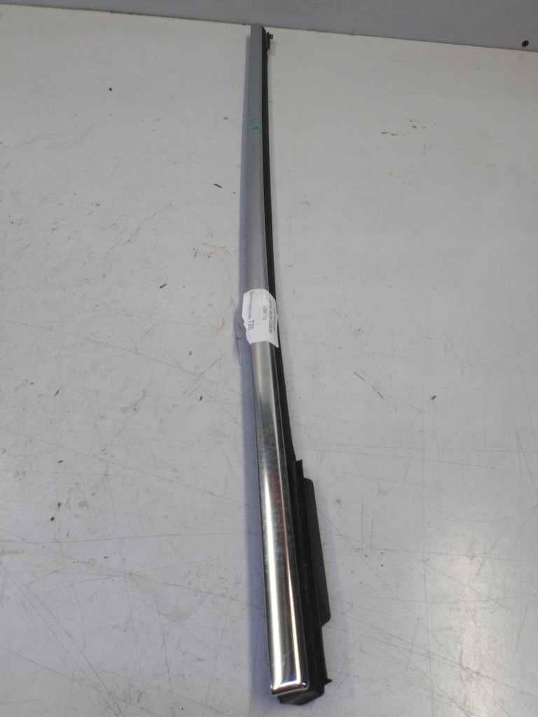 фото №1, Ford kuga mk1 молдинг двері хром правий задня