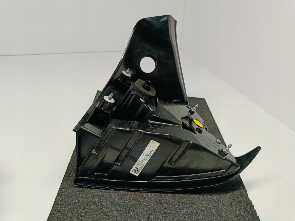 Tesla 3 iii рестайлинг  y my 20-лампа фара свет левый задний  led 1502086-00-d Киев