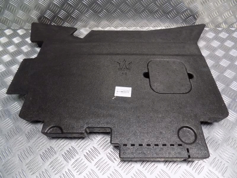 фото №1, Maserati quattroporte vi пенополистирол багажника