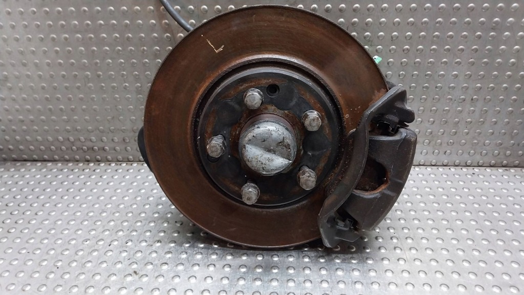 фото №1, Поворотный кулак ступица суппорт левый перед 20900 mercedes w203 w209 slk r171 2.2cdi