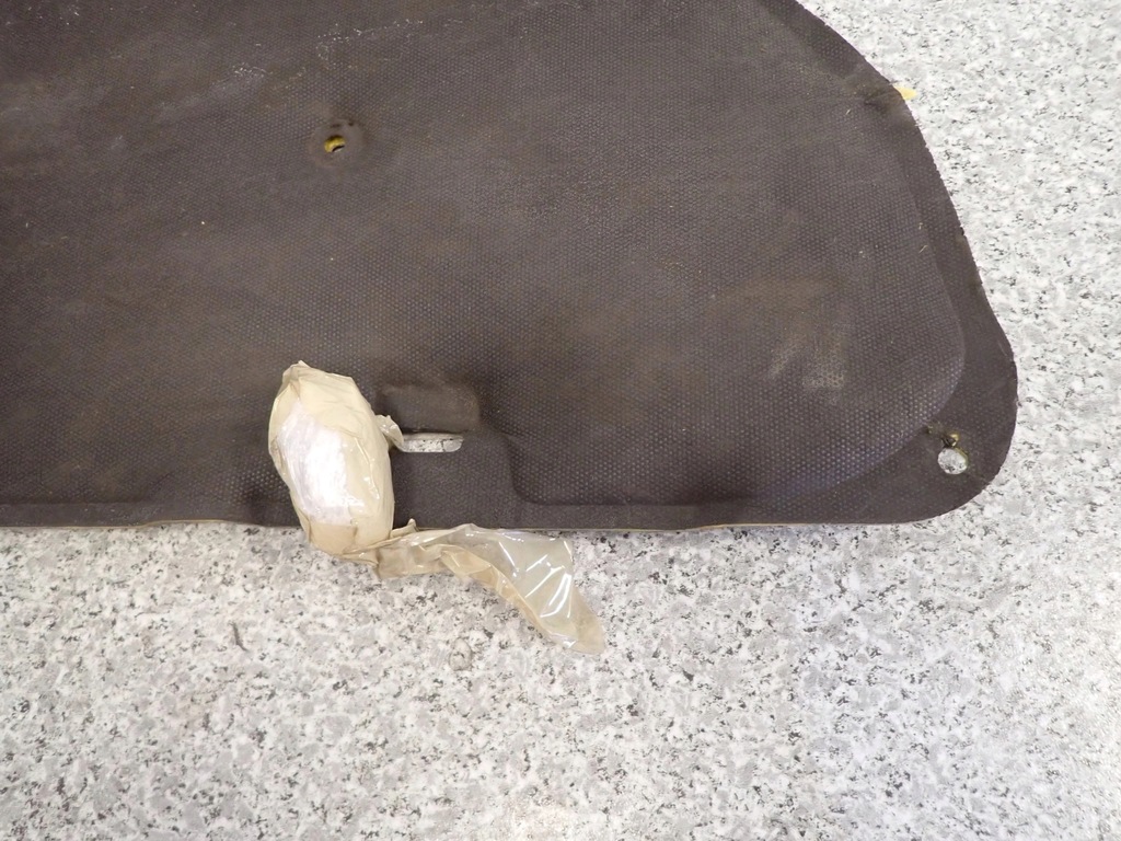 фото №5, Toyota corolla verso 01-03- шумоизоляция капот шумоизоляция