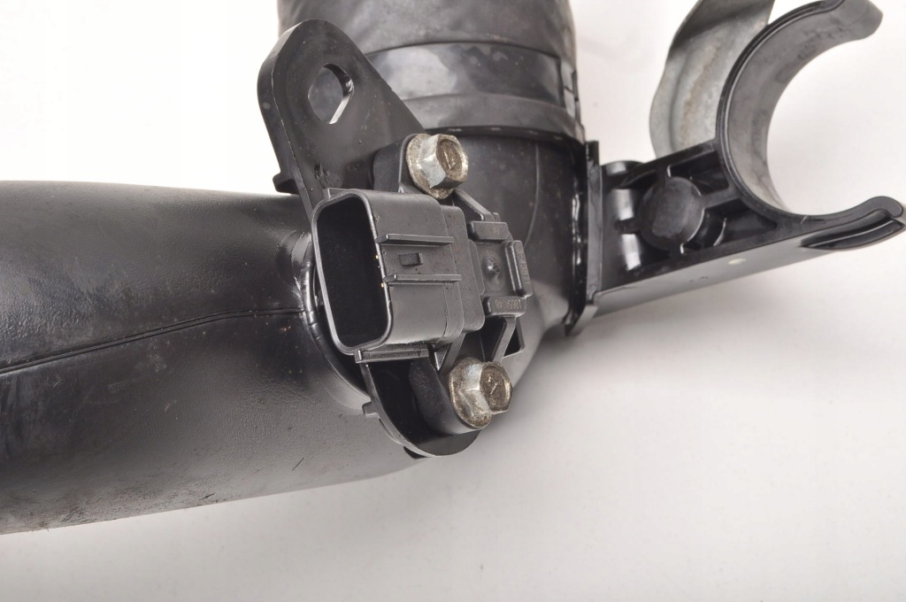 Mitsubishi eclipse cross 1.5 t труба повітрозабірник повітря 1505b080 Оригінал