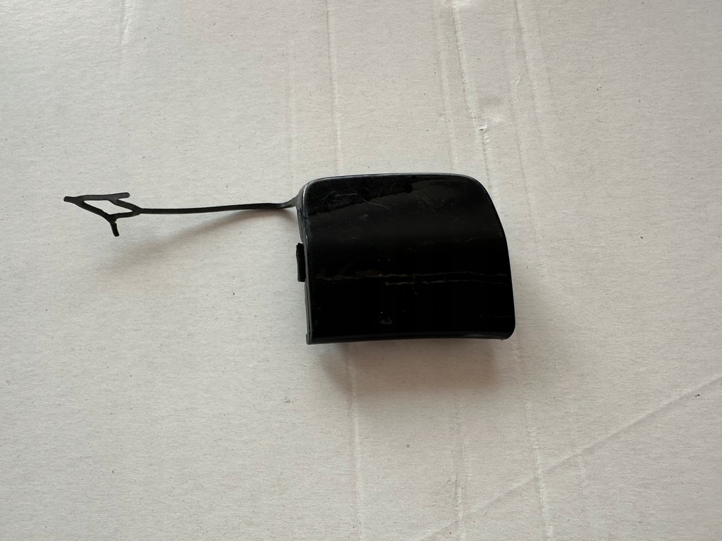 фото №1, Заглушка фаркоп перед 620228635r dacia spring