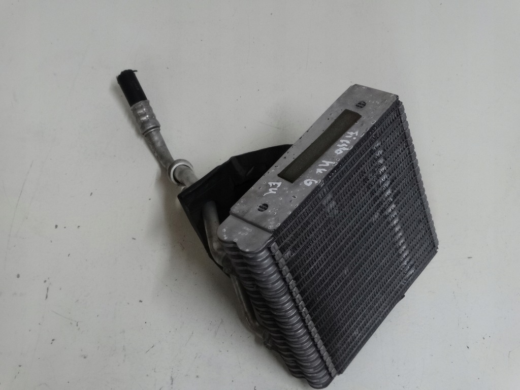 фото №1, Радиатор отопителя wody ford fiesta mk6