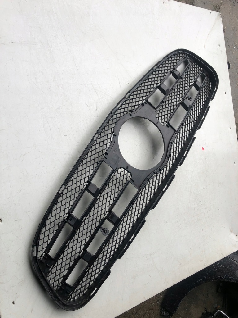 фото №1, Mercedes a156 lift a1568880360 решітка радіатора решітка радіатора хром