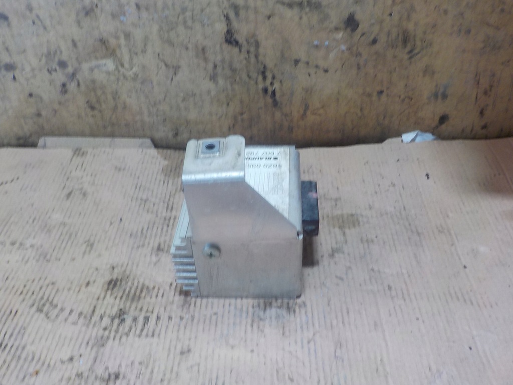 фото №5, Audi a2 усилитель 8z0035223