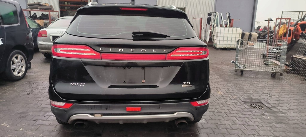 фото №1, Кришка багажника комплектна lincoln mkc