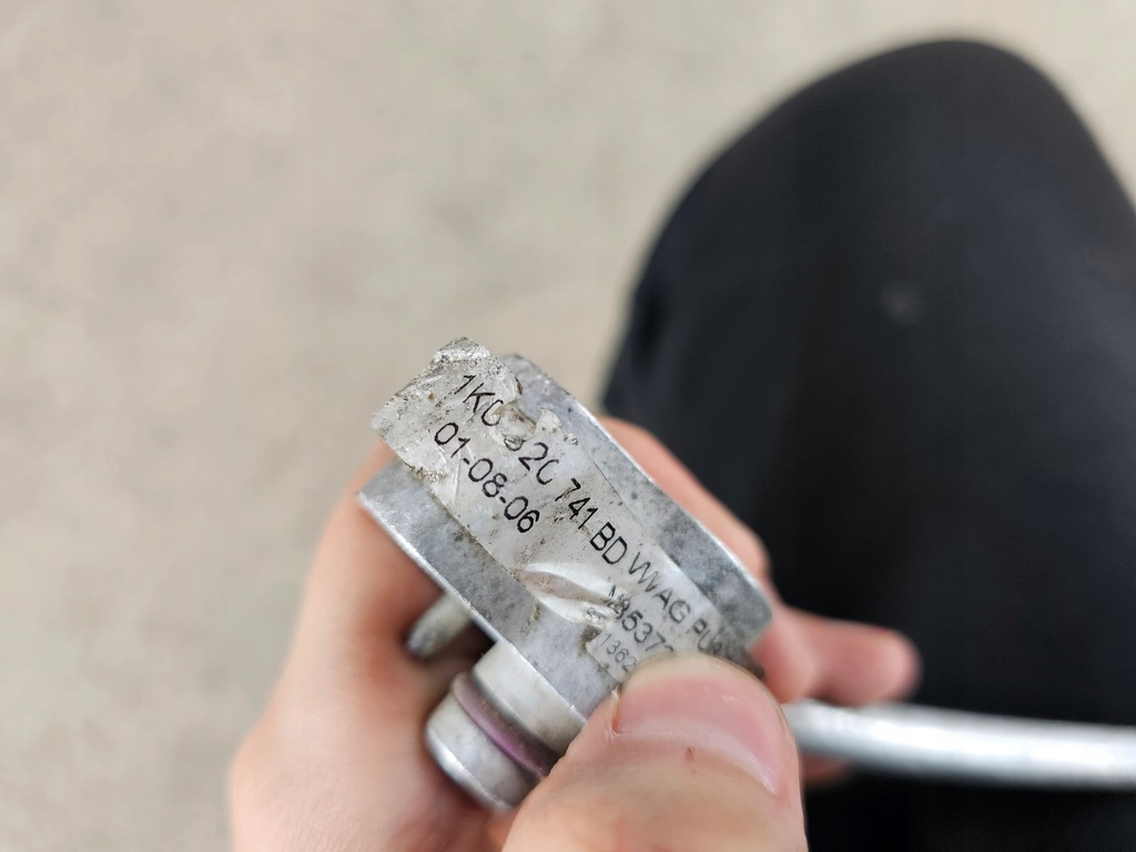 фото №5, Volkswagen golf v трубка шланг кондиціонера 1k0820741bd