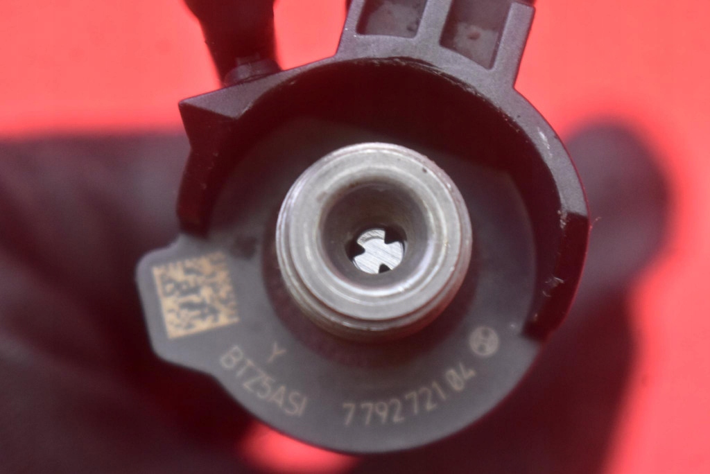 фото №16, Інжектор форсунка test 7792721 bmw e60 e61 3.0 d 03-07