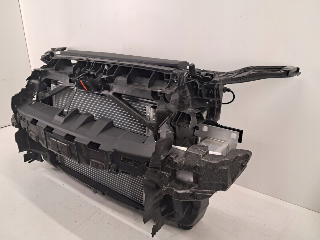 Audi a3 8v комплектный  ремень усилитель балка радиатор вентилятор америка kanada в Украине