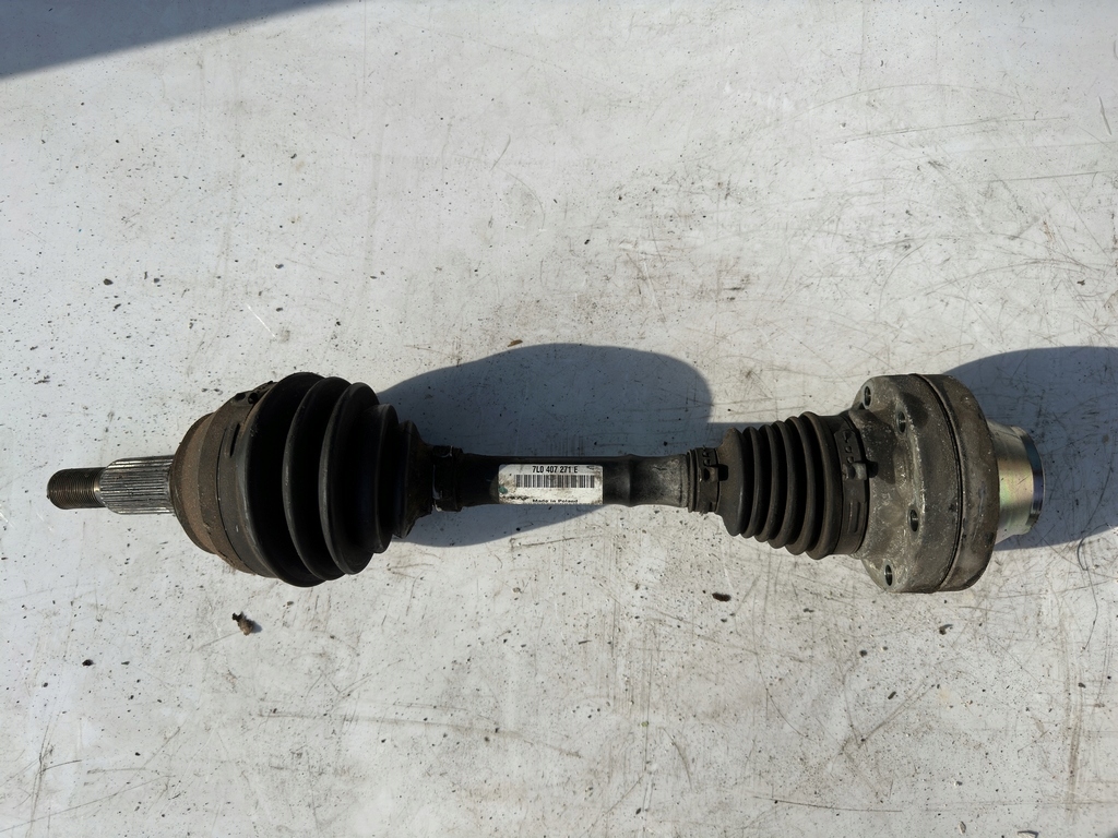 Audi vw привідний вал 7l0407271c 7l0407271e ліва права q7 в Україні