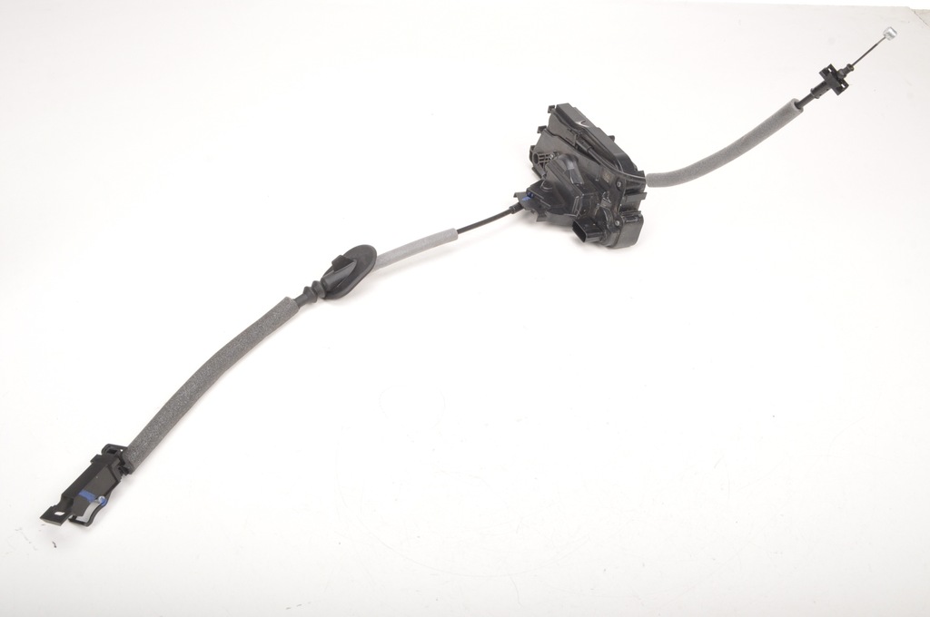 фото №1, Ford fiesta mk8 замок дверь правый задняя 6 pin