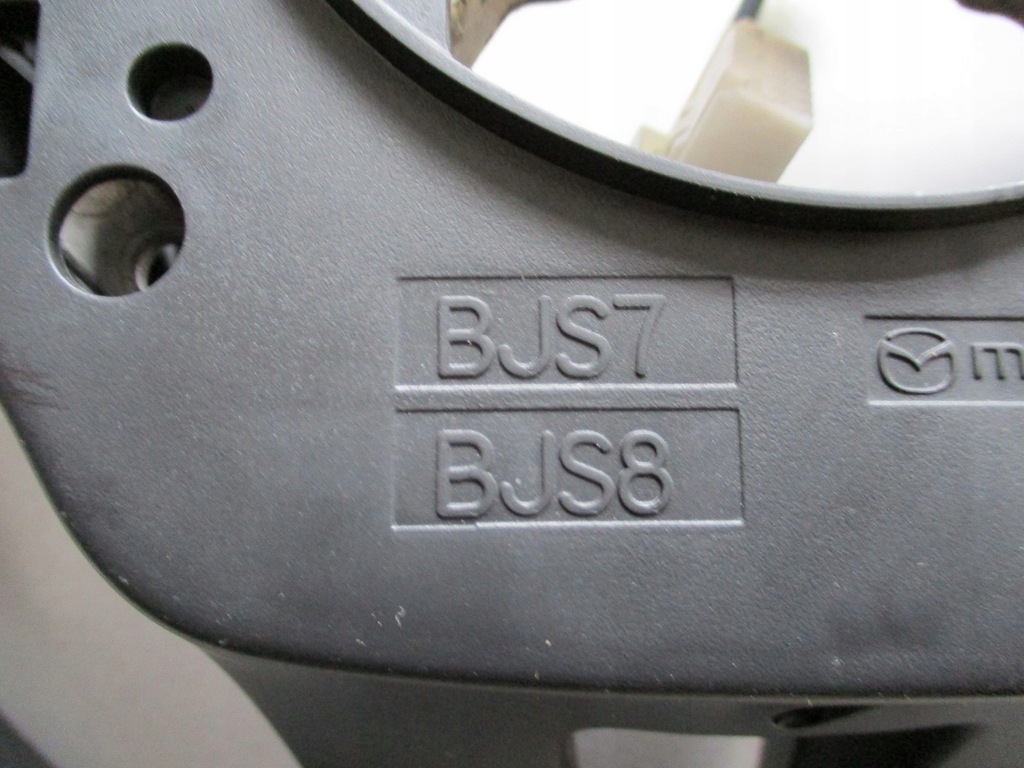 фото №6, Воздуховод mazda cx3 нет кожа z1