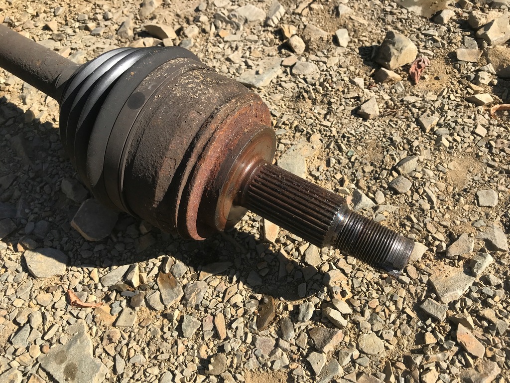 фото №3, Привідний вал ліва перед renault master iii 391012675r