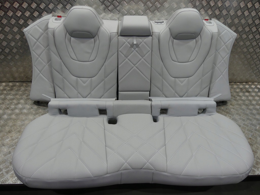 фото №10, Bmw g09 xm оббивка сидіння вентиляція масаж заднє сидіння обшивки тунель po 32km!