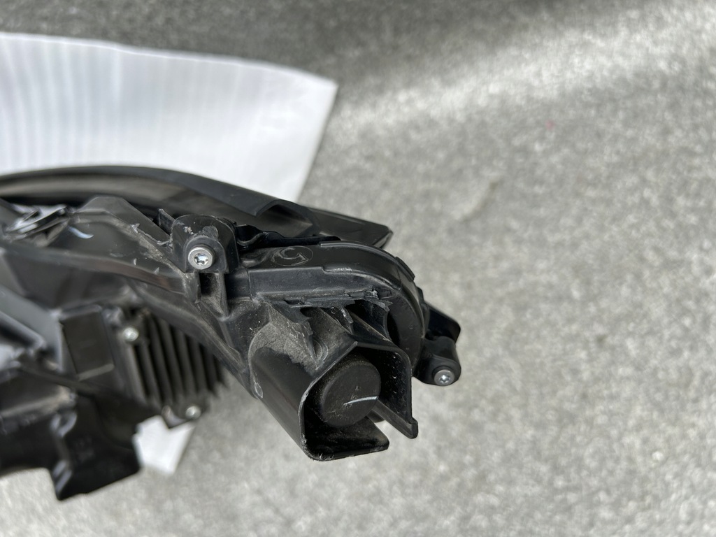 фото №12, Лампа правая передняя toyota highlander iv full led 10000-8a06k poznań