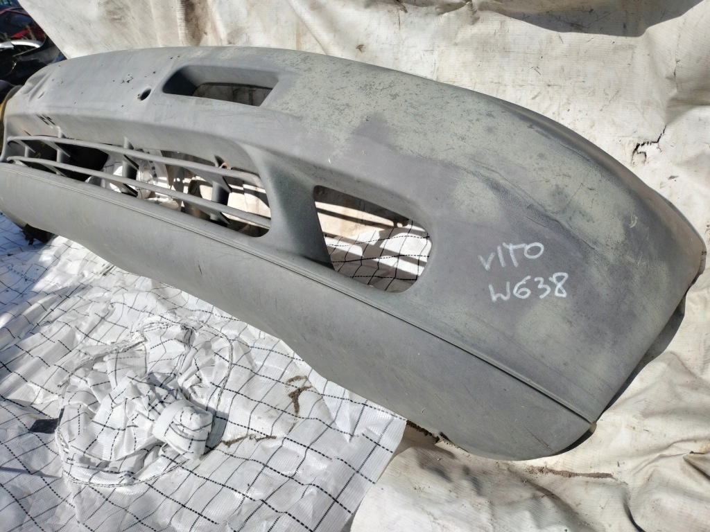 фото №4, Mercedes w638 бампер перед передній szary