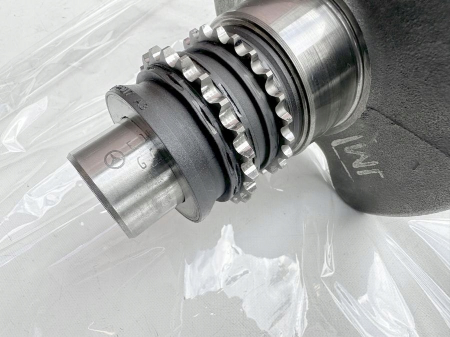 Mercedes w204 1,6 компресор wał колінчастий r27103 оригінал Доставка