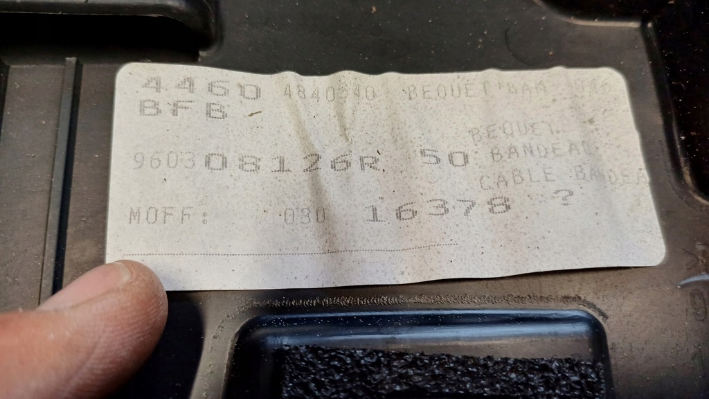 фото №7, Renault megane iv hb спойлер спойлер молдинг крышки 960301054r