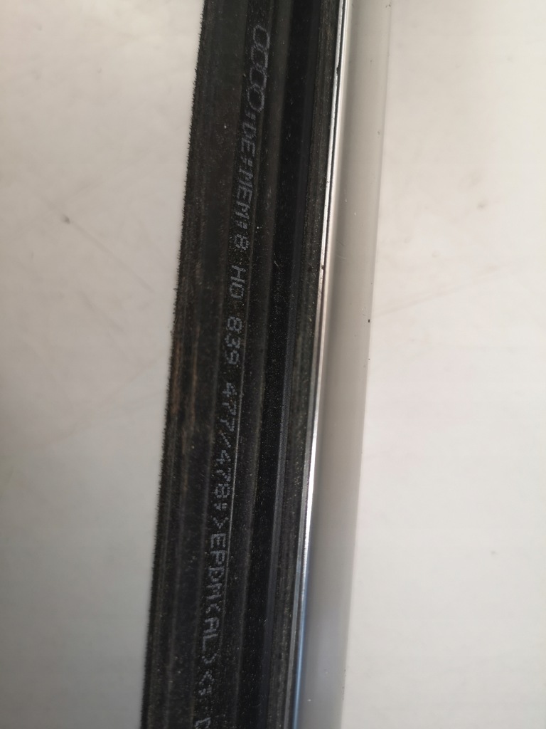 фото №8, Молдинг хром скло задня audi a4 b7 cabrio 8h0839477