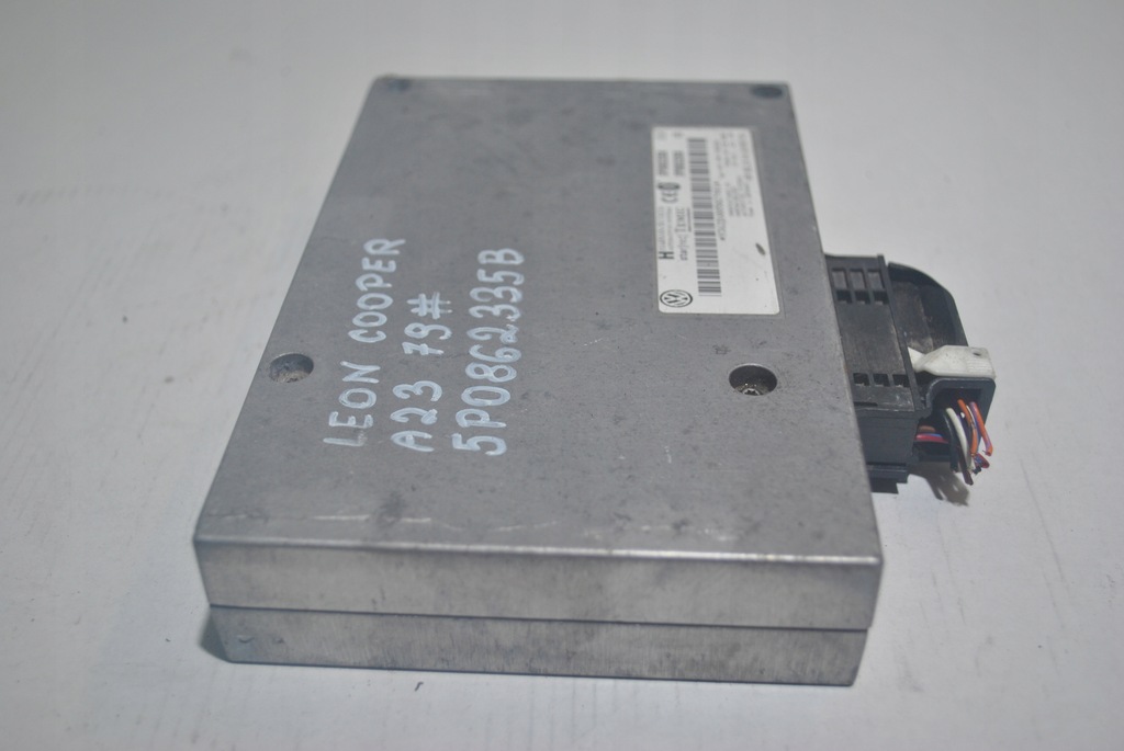 фото №7, Модуль bluetooth seat leon cooper 5p0862335b