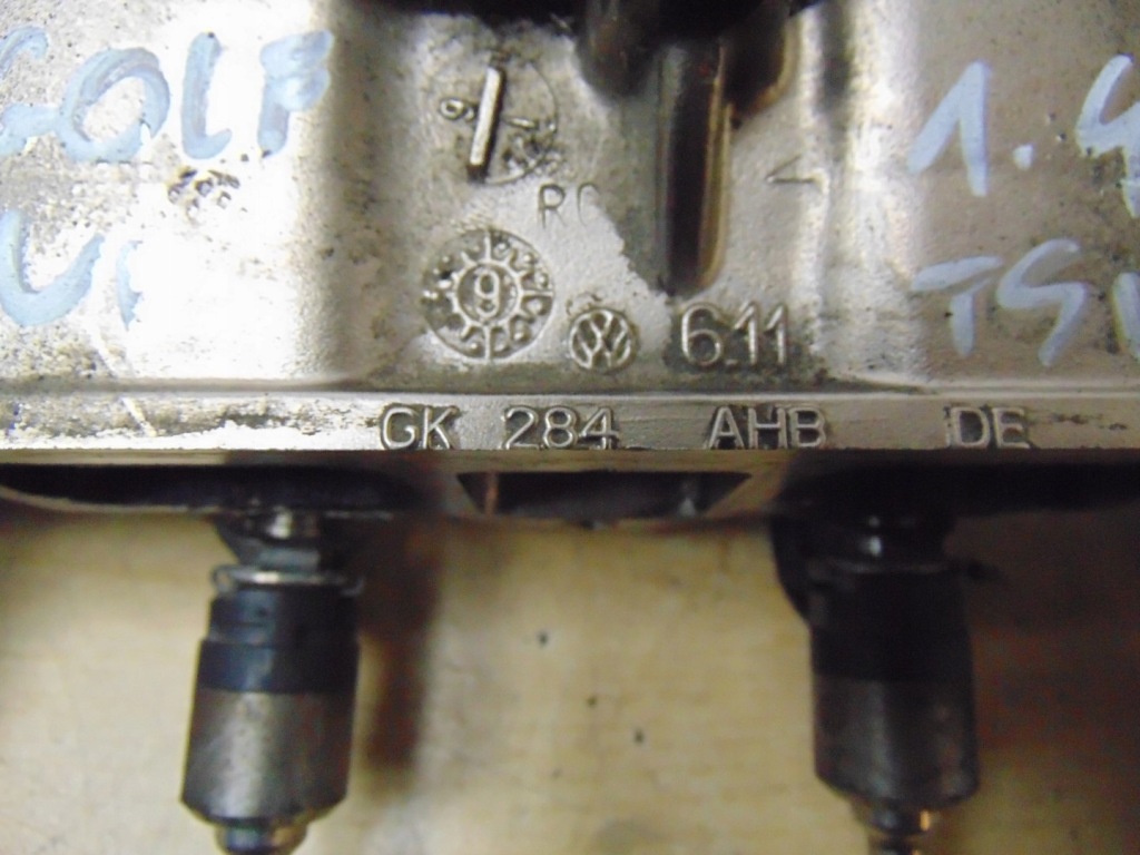 фото №11, Молдинг упорскування + форсунки vw golf vi 1.4 tsi