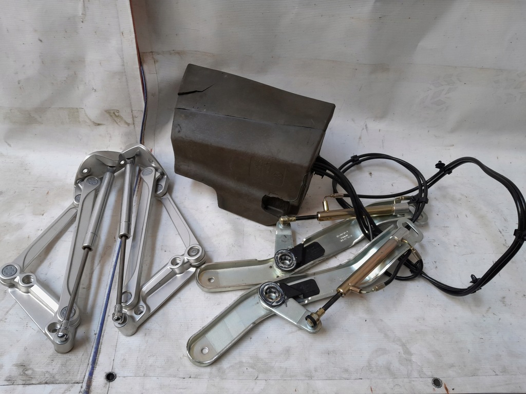 фото №1, Компрессор помпа механизм петля крышки vw phaeton