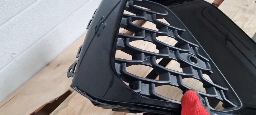 фото №9, Sq8 4m q8 решётка бампера правая правый перед sline czarna 4m8853054a