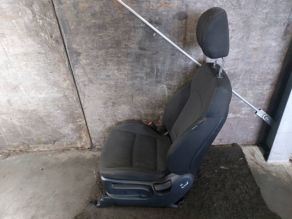 фото №7, Сиденья комплект левый перед + задняя kia carens iv lift