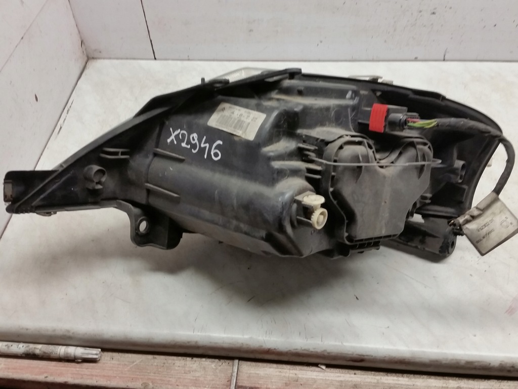 фото №13, Лампа правая передняя правый перед citroen c3 i 1 europa lift 05-09