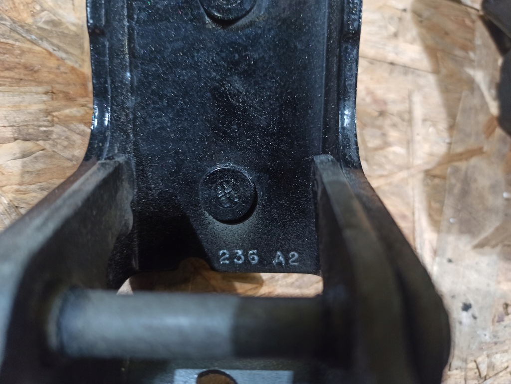 фото №5, Петлі двері задня правий ford expedition 2007-2014